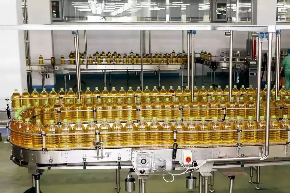 潔匠凈化·的凈工業(yè)除臭劑_植物油廢氣、油煙異味，用Dejing的凈除臭劑解決除臭除味！